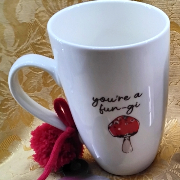 Set of 2 ~ NWT Mug & Stencil Set - Mushroom - Picture 4 of 10